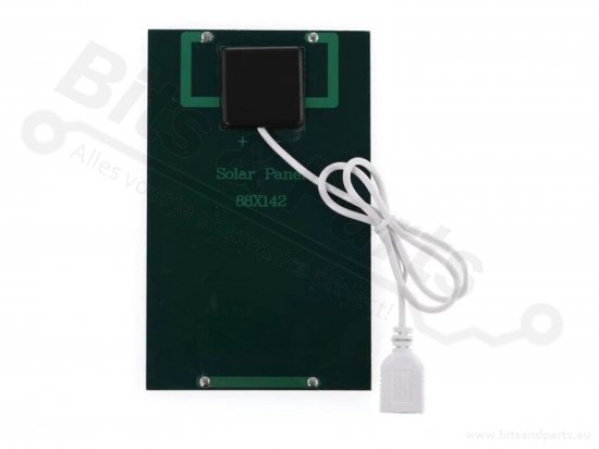 Solar panel/solar cell 5V 380mA / 5W with USB connection